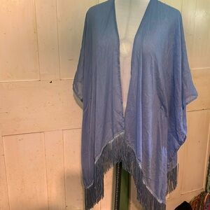 SALE! 3/$25 EUC Signature Cropped Fringed Kimono Shrug 70s style Hippie Boho